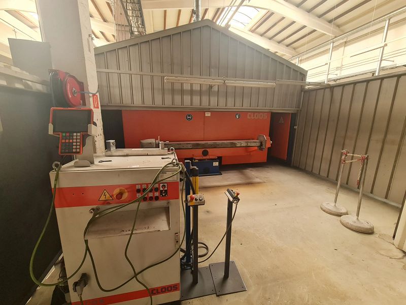 Romat 350 mit Werkstueckpositionierer  HWR 5000 N